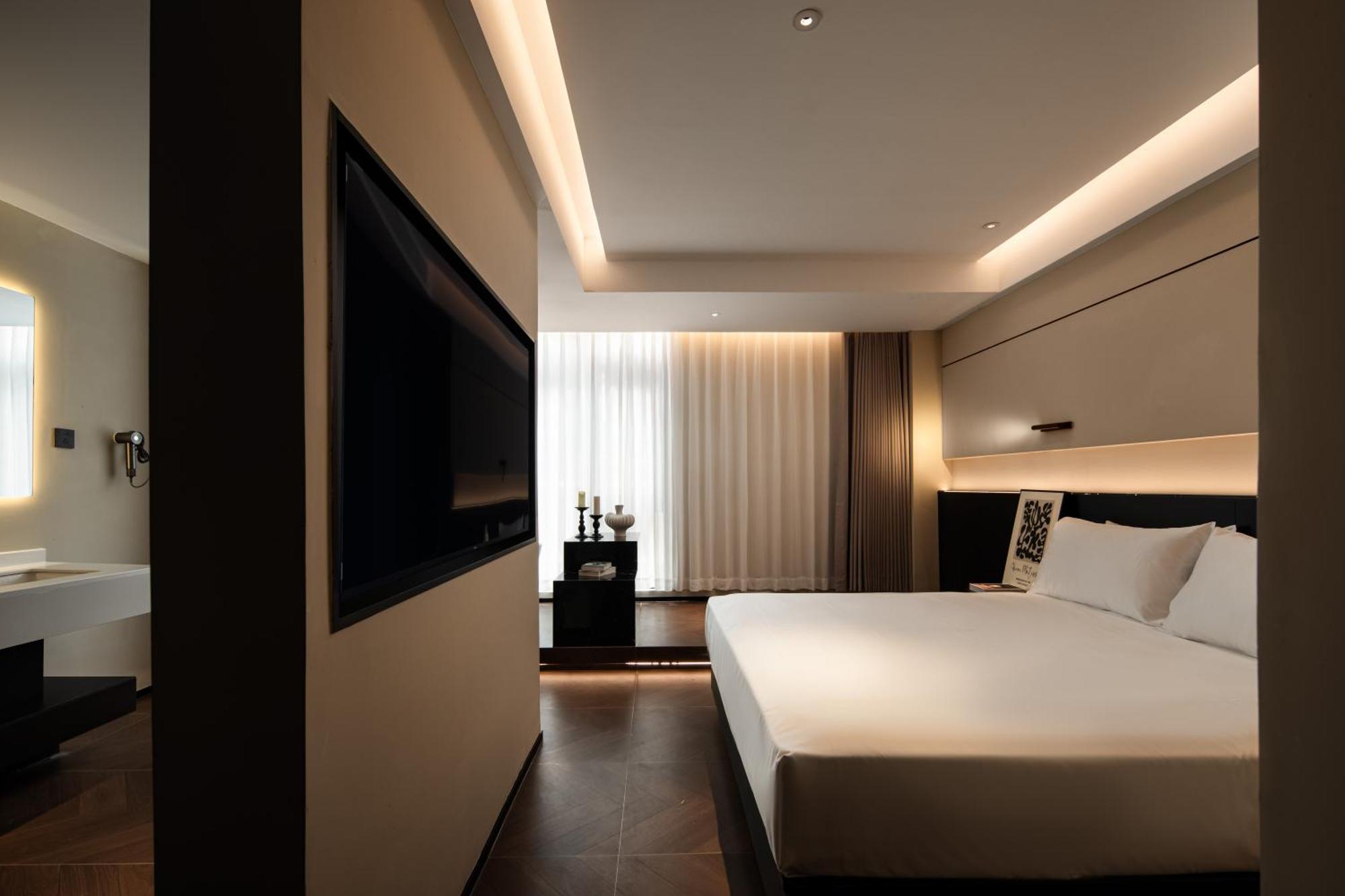 See You Soon At The Ritz Rose Summer Hotel Sanya Eksteriør bilde
